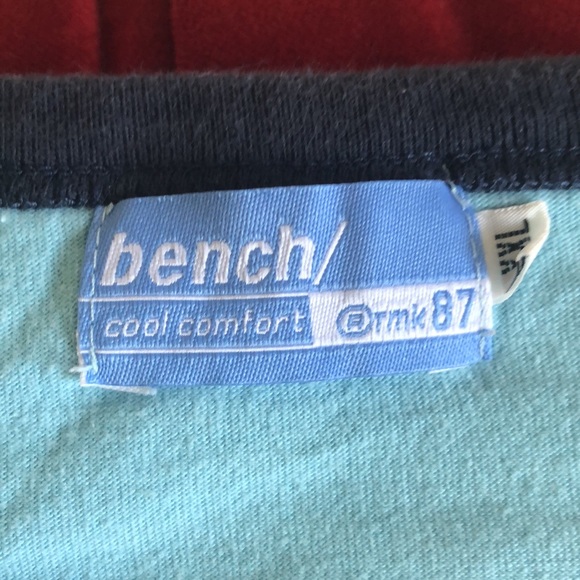Bench Shirt - Picture 3 of 7